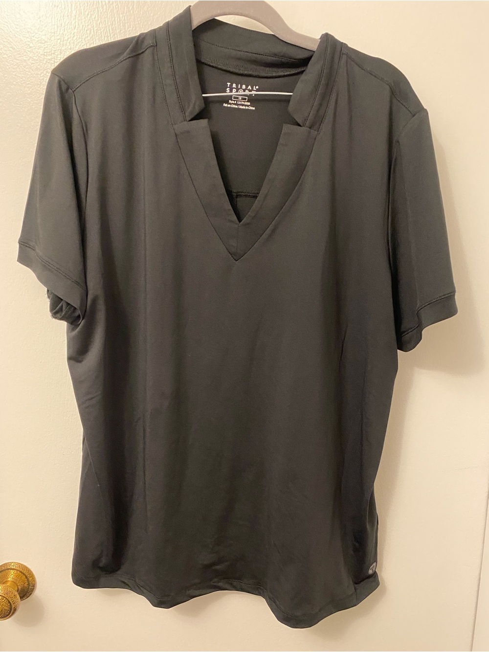 Tribal Activewear Women’s Black V-Neck Performance Shirt